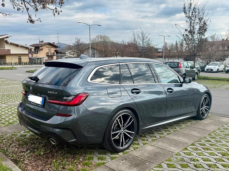 Usata BMW 320 M Sport 190 CV (139 kW) 2020 Grigio Station wagon