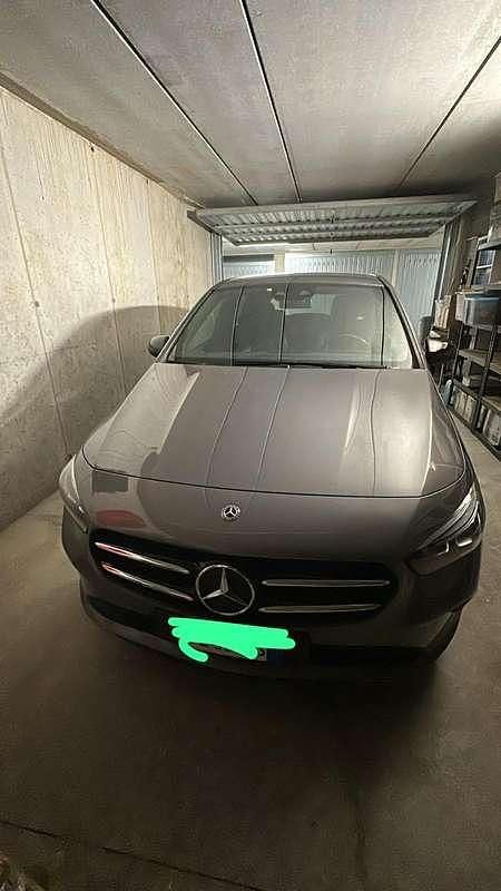 Usata Mercedes B180 116 CV (85 kW) 2019 Utilitaria