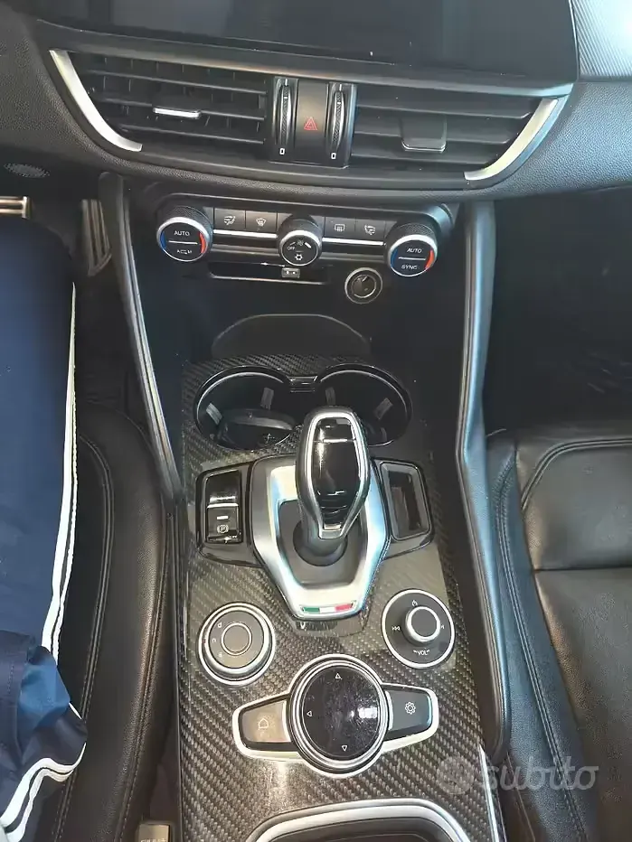Usata Alfa Romeo Giulia 180 CV (132 kW) 2017 Berlina