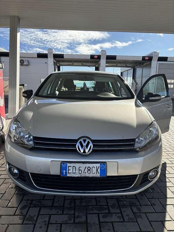 Usata VW Golf VI Highline 140 CV (102 kW) 2010 Utilitaria