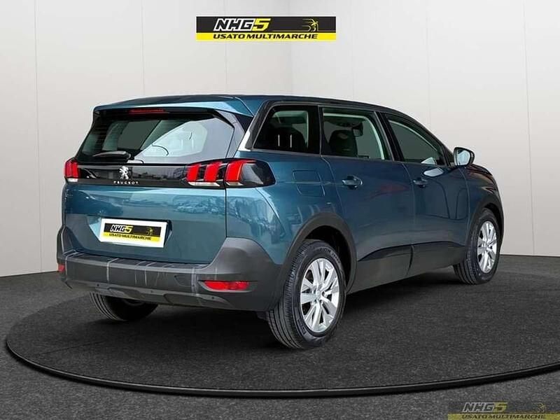Usata Peugeot 5008 Allure 131 CV (96 kW) 2019 Verde SUV