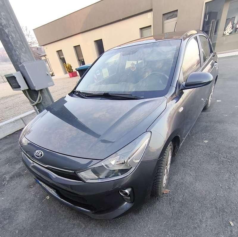 Usata Kia Rio 82 CV (60 kW) 2020 Berlina
