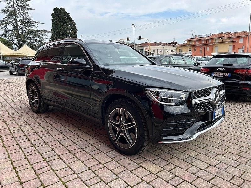 Usata Mercedes GLC220 Premium 194 CV (142 kW) 2020 Nero SUV
