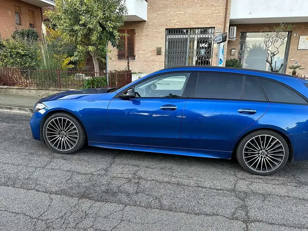 Gebraucht Mercedes C220 Premium 200 PS (147 kW) 2021 Kombi