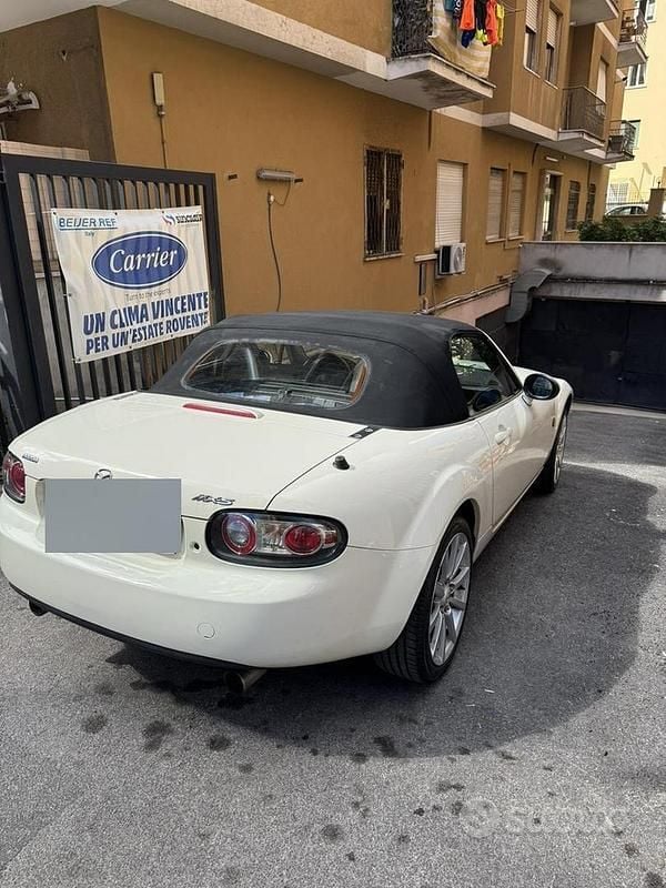 Usata Mazda MX5 Emotion 160 CV (117 kW) 2007 Bianco Cabrio