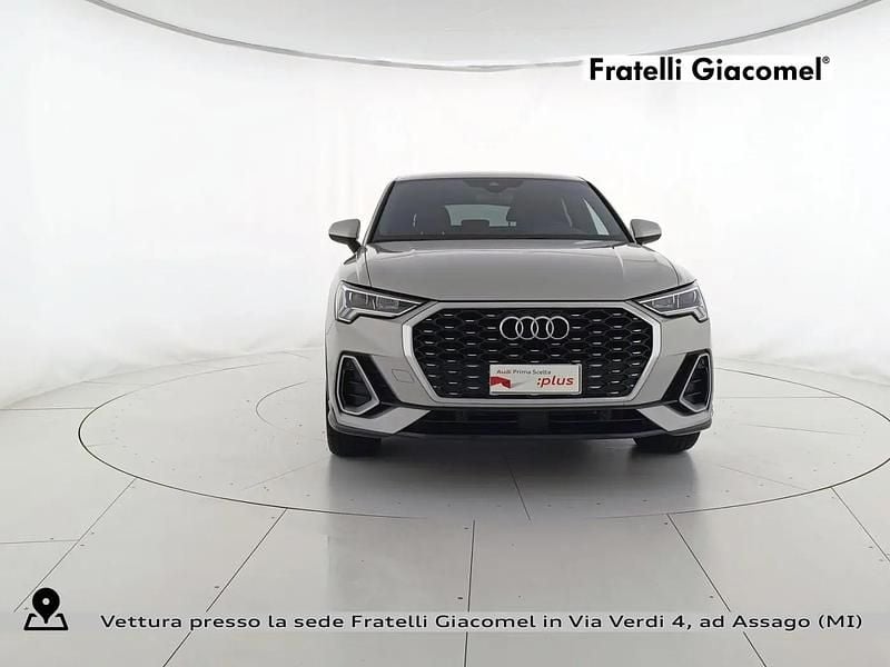 Nuova Audi Q3 Sportback S-Line 150 CV (110 kW) 2025 Argento cavo metallizzato SUV