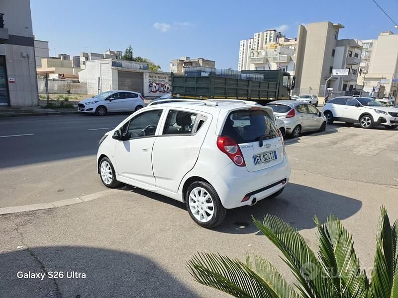 Usata Chevrolet Spark LT 68 CV (50 kW) 2014 Bianco Utilitaria