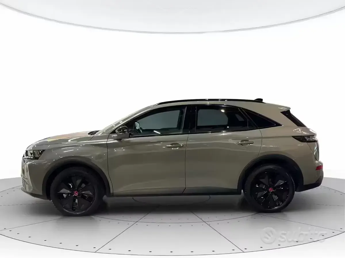 Usata DS Automobiles DS7 Crossback Performance 131 CV (96 kW) 2024 Grigio SUV