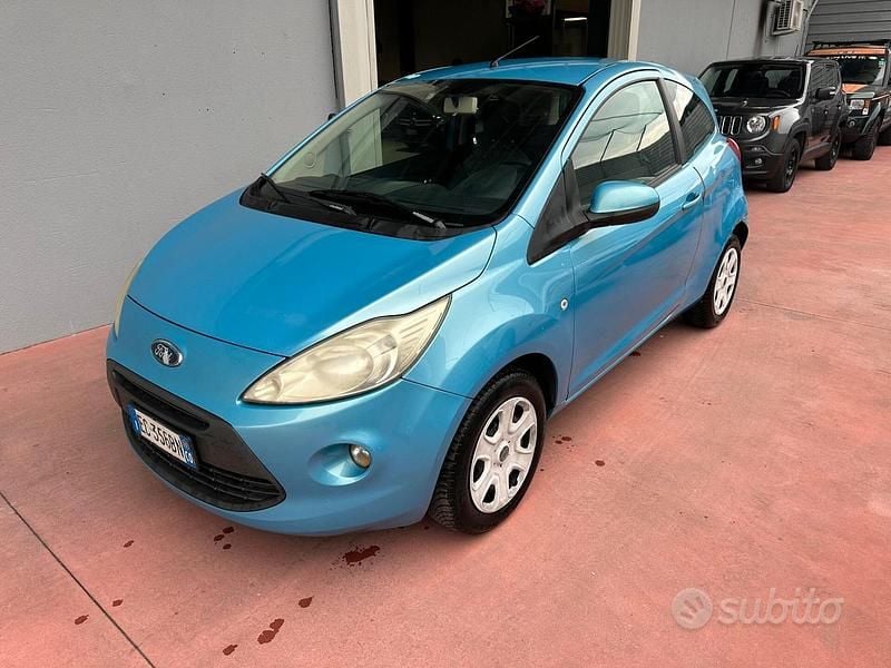 Usata Ford Ka Plus Titanium 69 CV (50 kW) 2010 Blu Utilitaria