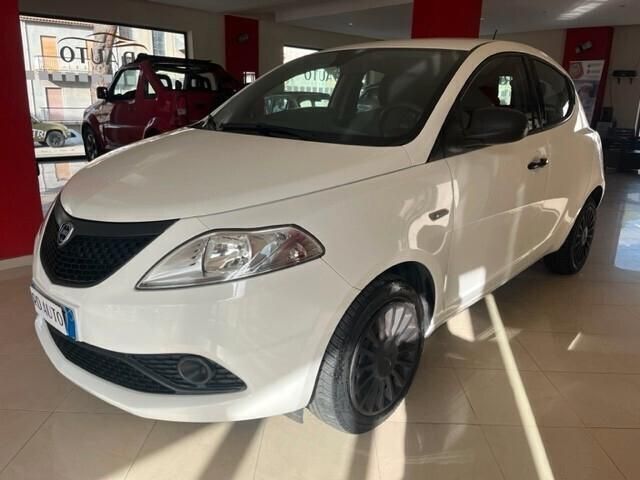 Usata Lancia Ypsilon S 69 CV (50 kW) 2020 Bianco Utilitaria