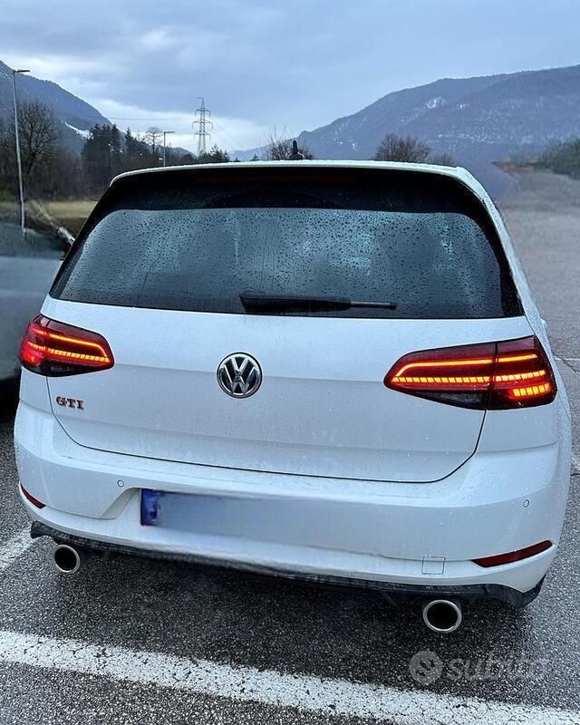 Usata VW Golf VII GTI 245 CV (180 kW) 2019 Bianco Berlina