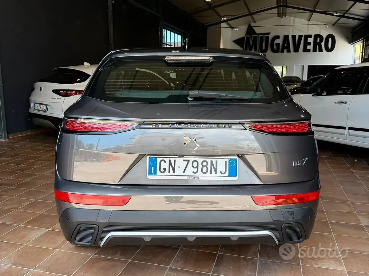Gebraucht DS Automobiles DS7 Crossback 131 PS (96 kW) 2023 Grau SUV