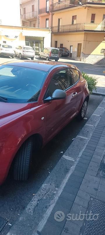 Usata Alfa Romeo MiTo 95 CV (69 kW) 2013 Rosso Utilitaria