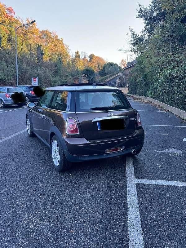 Usata Mini Cooper D 111 CV (81 kW) 2012 Utilitaria