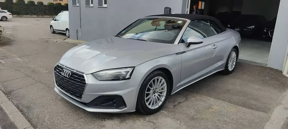 Usata Audi A5 Advanced Plus 204 CV (150 kW) 2024 Argento Cabrio