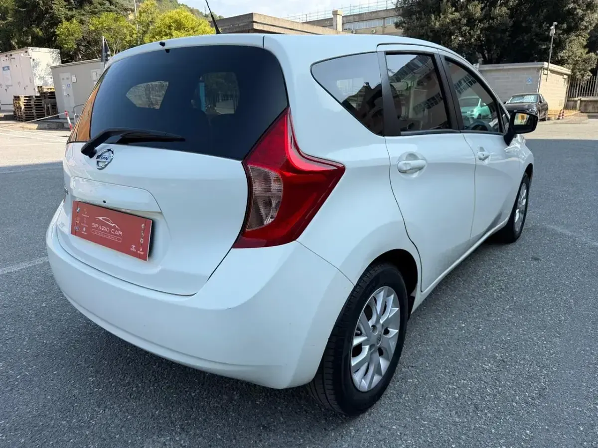 Usata Nissan Note Acenta+ 80 CV (58 kW) 2015 Bianco Utilitaria
