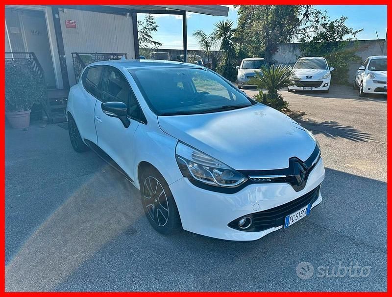 Second-hand Renault Clio IV 75 CP (55 kW) 2016 Alb Berlinǎ