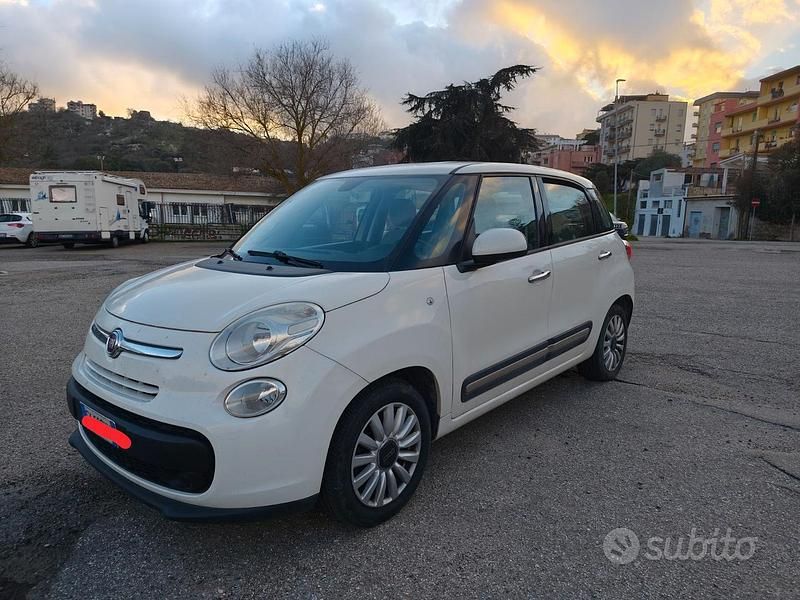 Usata Fiat 500L Lounge 2015 Bianco Monovolume