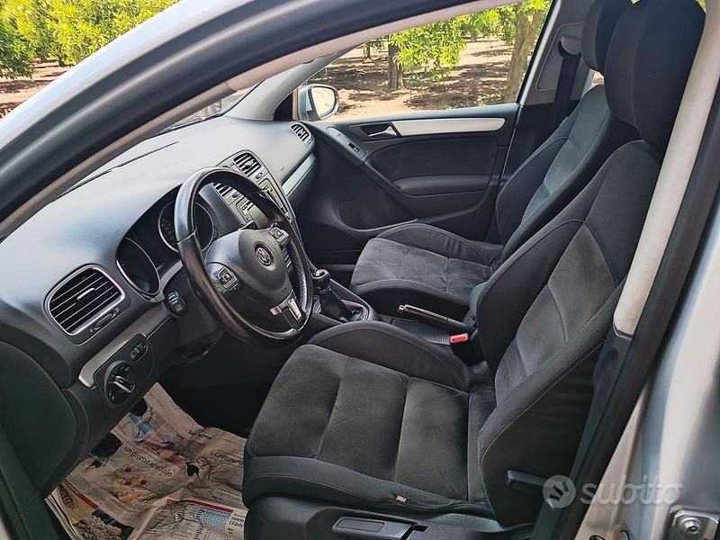 Usata VW Golf VI Highline 140 CV (102 kW) 2010 Grigio Utilitaria