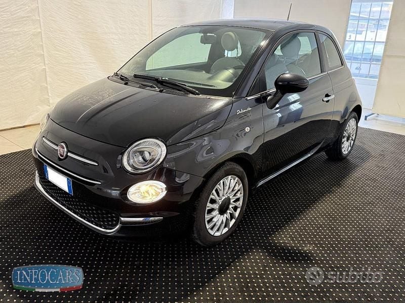 Usata Fiat 500 Dolcevita 70 CV (51 kW) 2021 Nero metallizzato Utilitaria