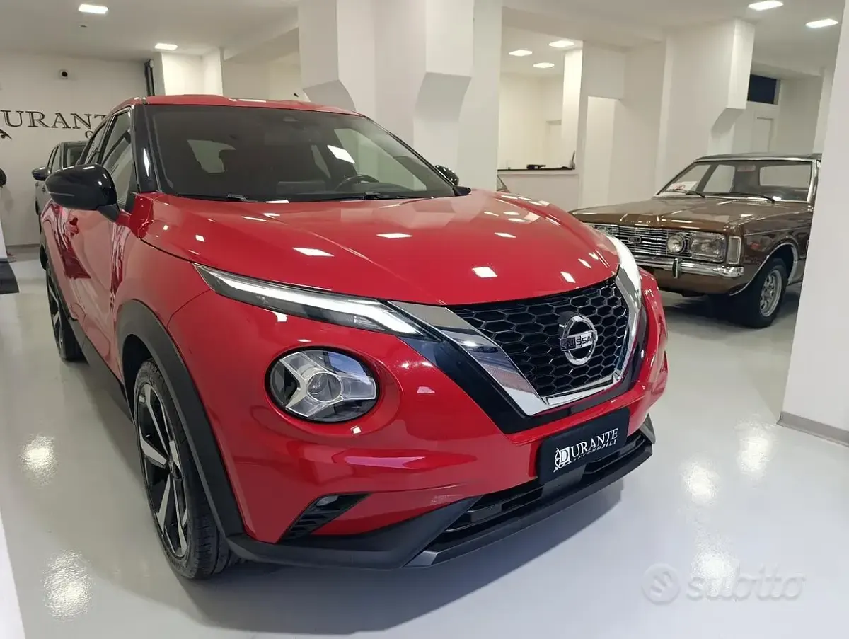 Usata Nissan Juke N-Connecta 114 CV (83 kW) 2022 Rosso SUV