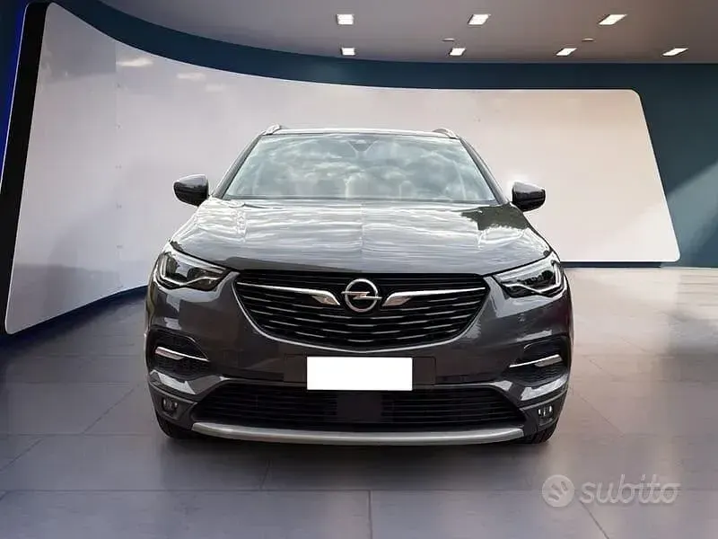 Usata Opel Grandland X Ultimate 131 CV (96 kW) 2018 Grigio SUV