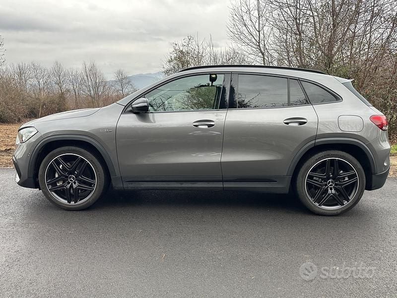 Usata Mercedes GLA35 AMG AMG 306 CV (225 kW) 2023 Grigio SUV