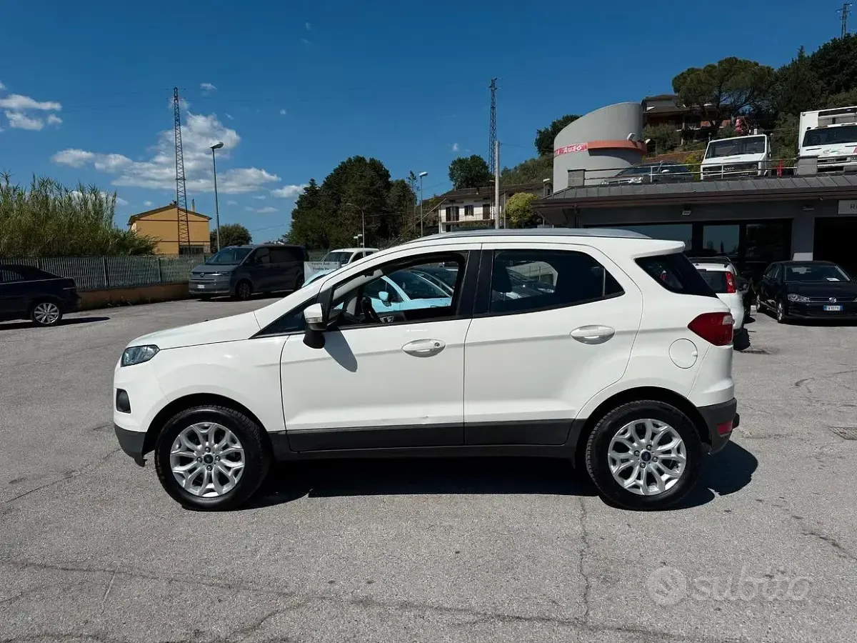 Usata Ford Ecosport 125 CV (91 kW) 2017 Bianco SUV