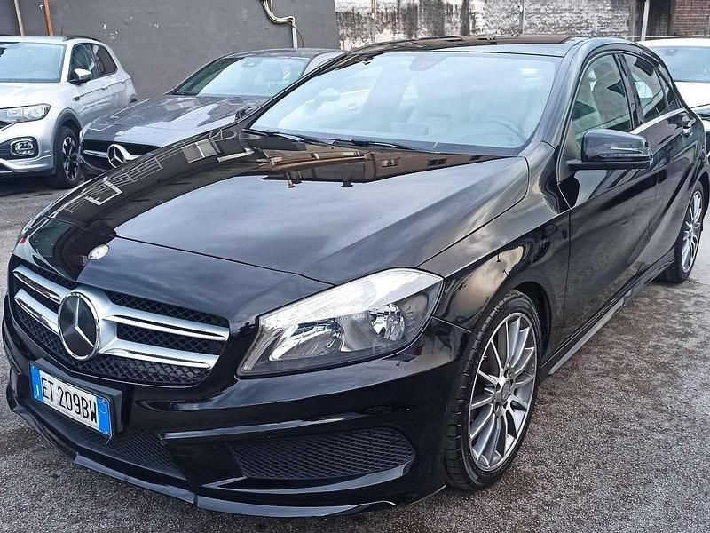Usata Mercedes A180 Premium 109 CV (80 kW) 2014 Nero Berlina