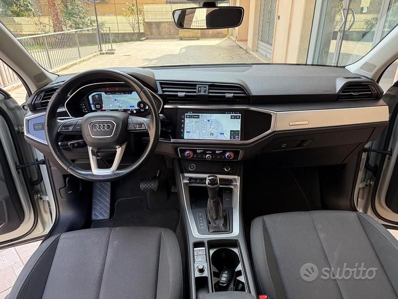 Usata Audi Q3 Business Plus 150 CV (110 kW) 2022 Verde SUV