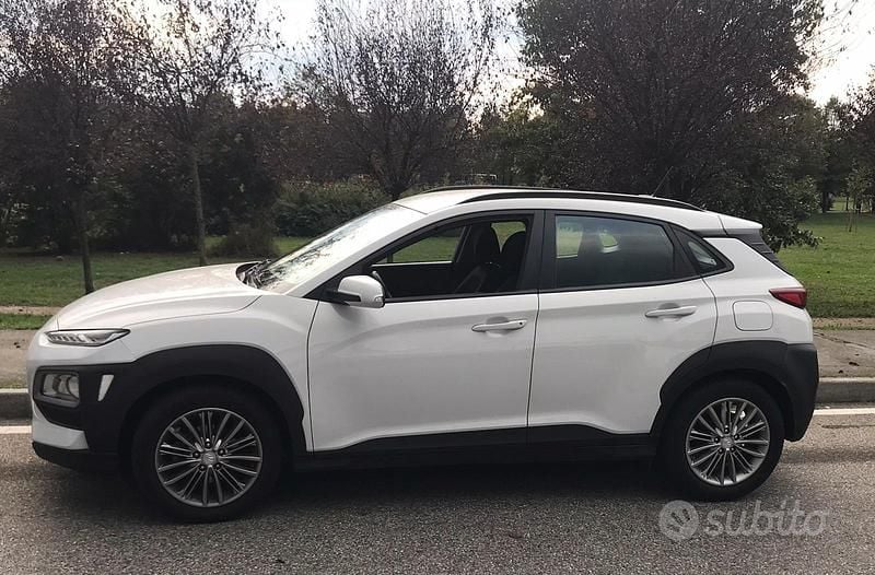 Usata Hyundai Kona 120 CV (88 kW) 2019 Bianco SUV