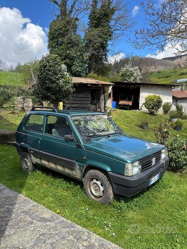 Usata 2001 Fiat Panda 4x4 Due volumi | 5500 € (Buon prezzo) - Immagine 1/4