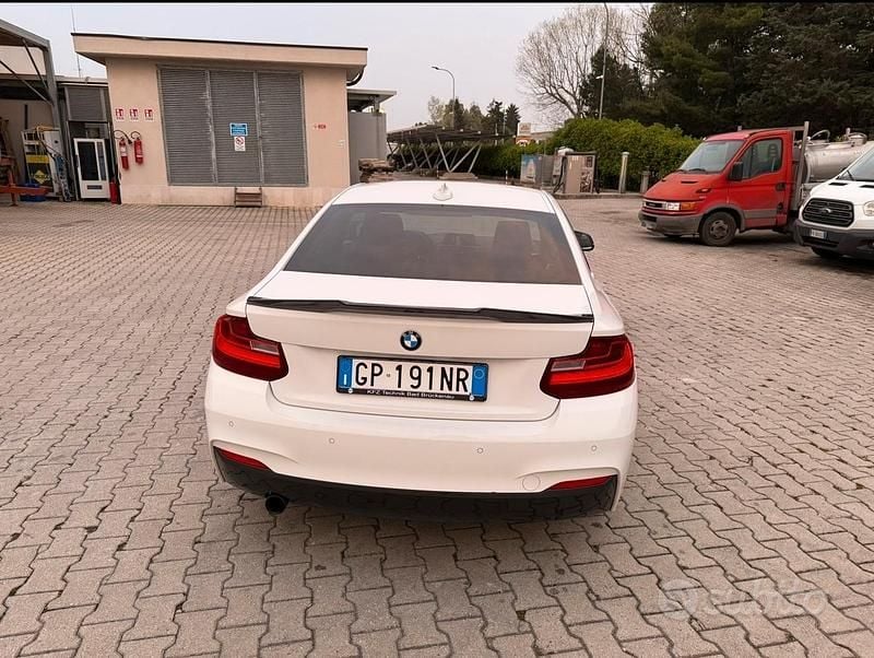 Usata BMW 220 M Sport 184 CV (135 kW) 2015 Bianco Coupé