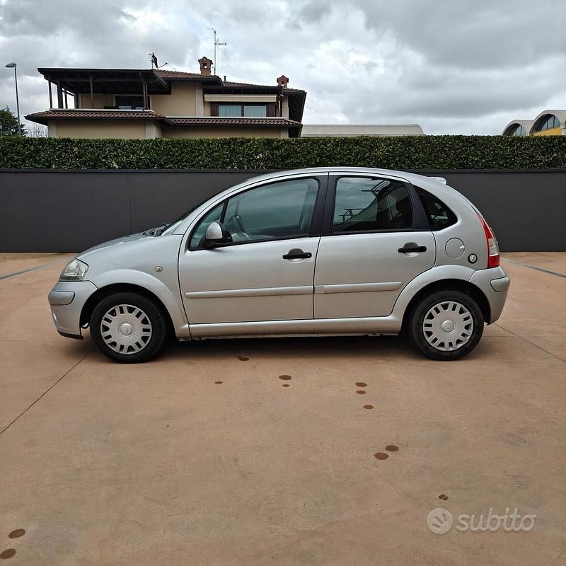 Usata Citroën C3 73 CV (53 kW) 2010 Argento Berlina
