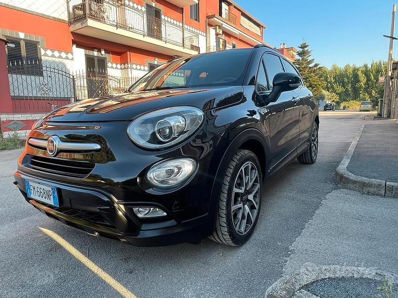 Nero Usata 2017 Fiat 500X Cross SUV | 11.290 € (Buon prezzo) - Immagine 1/4