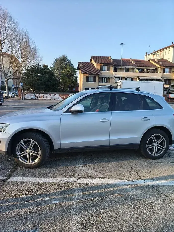 Usata Audi Q5 170 CV (125 kW) 2010 Grigio SUV