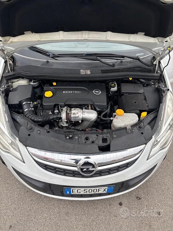 Usata Opel Corsa 2011 Bianco Utilitaria
