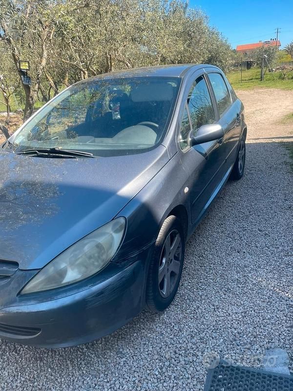 Usata Peugeot 307 109 CV (80 kW) 2004 Grigio Utilitaria