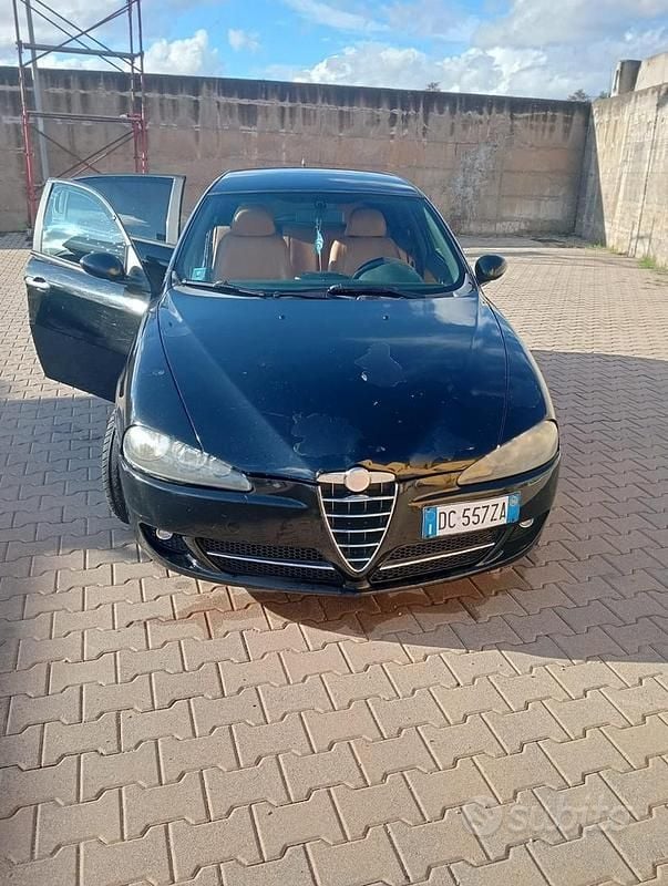 Usata Alfa Romeo 147 2006 Nero Utilitaria