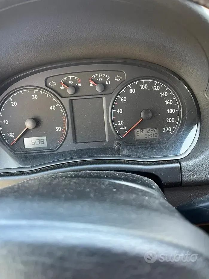 Usata VW Polo 75 CV (55 kW) 2004 Nero Berlina