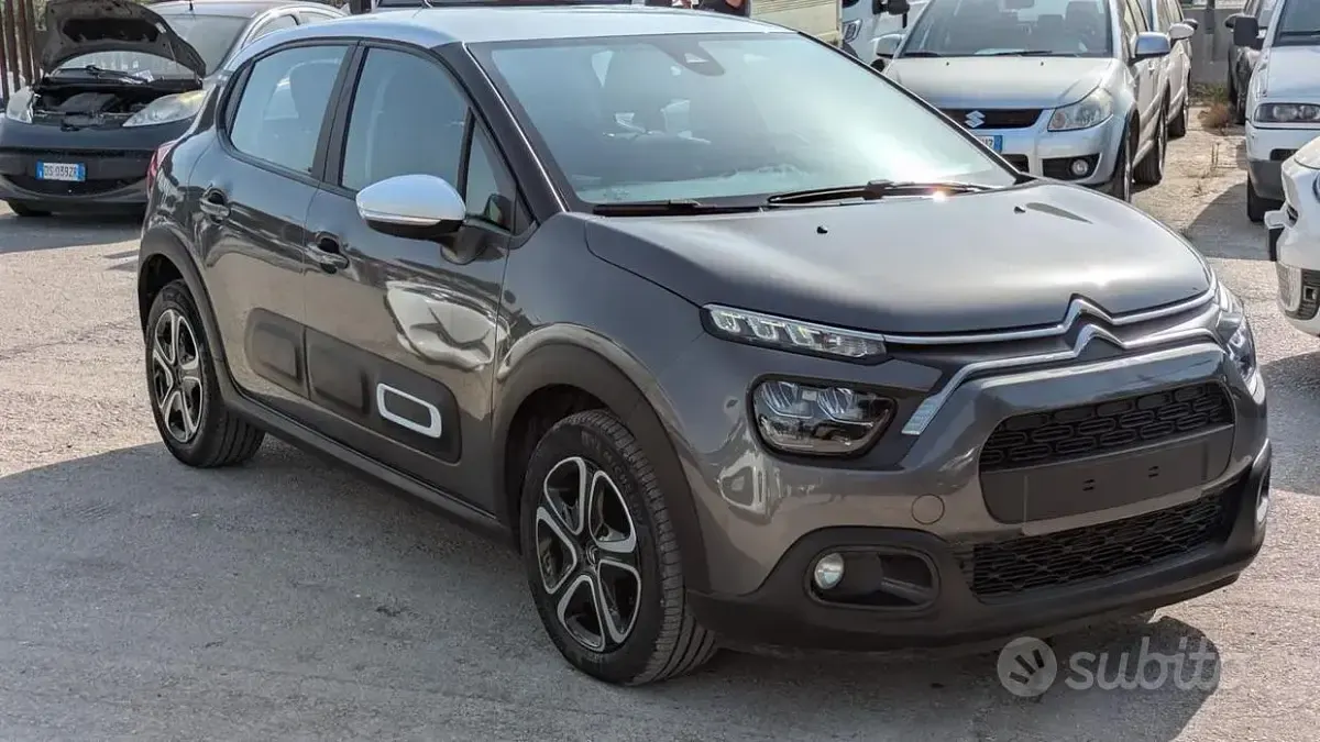 Usata Citroën C3 Feel 110 CV (80 kW) 2022 Grigio Utilitaria