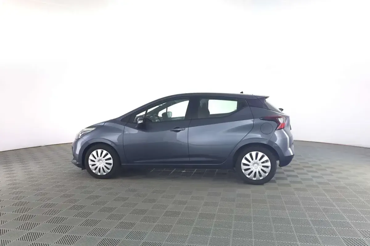 Usata Nissan Micra Acenta 90 CV (66 kW) 2019 Gunmetal grey Utilitaria