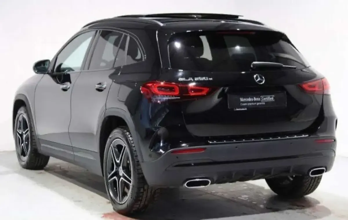 Usata Mercedes GLA250 Business 160 CV (117 kW) 2022 SUV