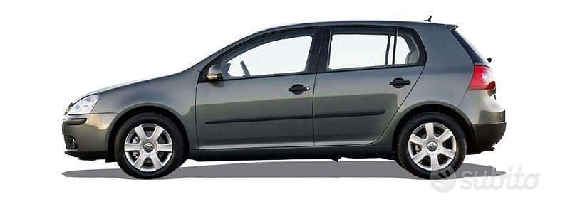 Usata VW Golf IV 115 CV (84 kW) 2002 Grigio Berlina