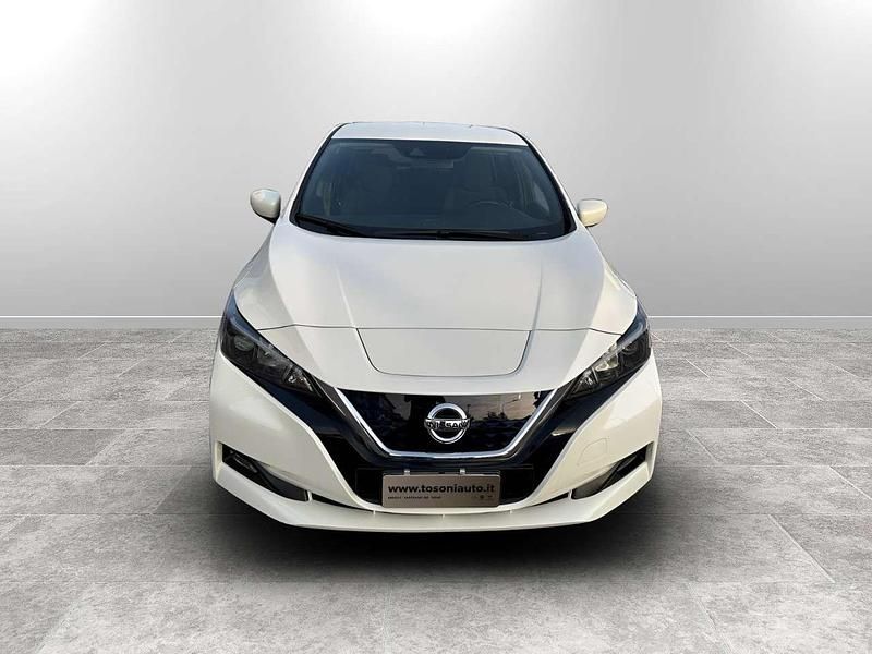 Usata Nissan Leaf Acenta 89 kW (122 CV) 2022 Bianco Utilitaria