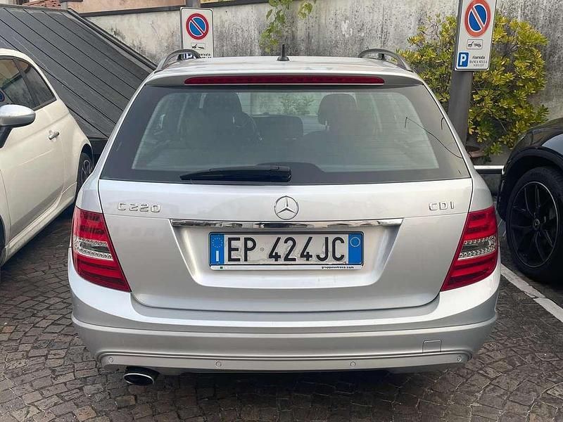 Begagnad Mercedes C220 170 HK (125 kW) 2012 Silver Kombi