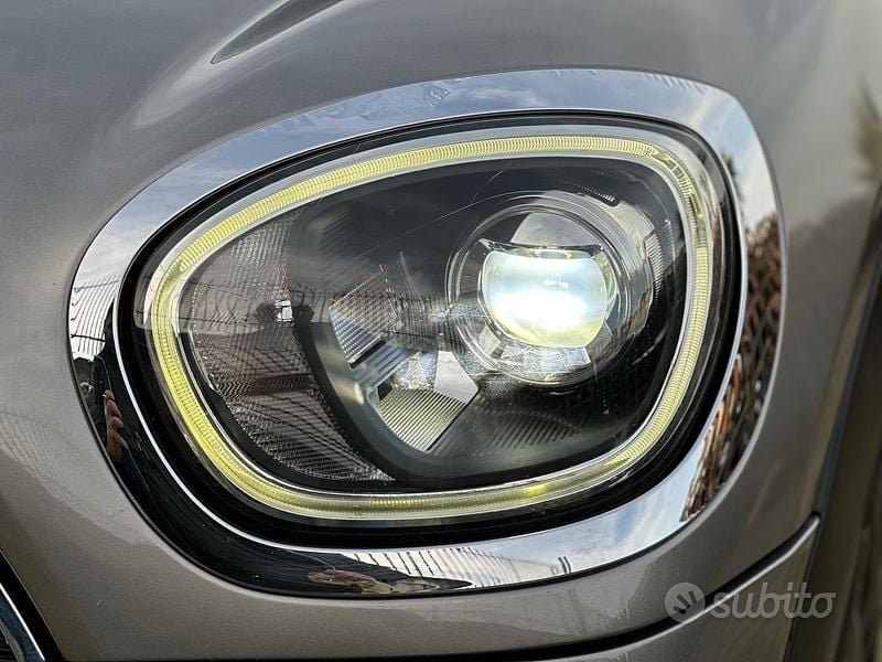 Usata Mini Countryman Hype 116 CV (85 kW) 2019 Grigio SUV