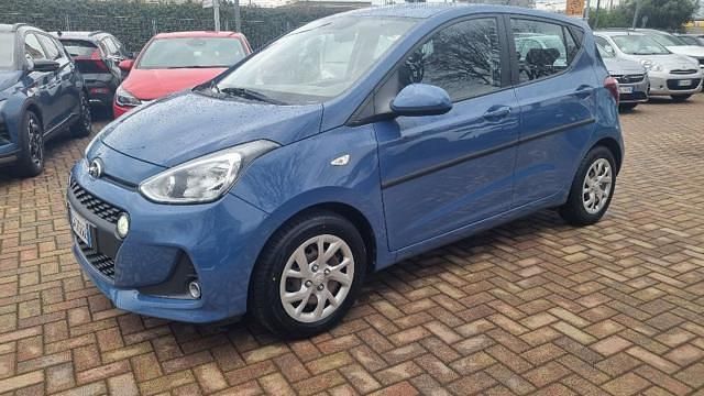 Usata Hyundai i10 67 CV (49 kW) 2018 Blu Utilitaria