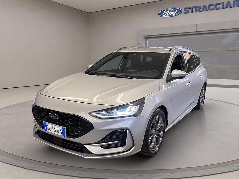 Usata Ford Focus ST-Line 116 CV (85 kW) 2025 Argento metallizzato Station wagon