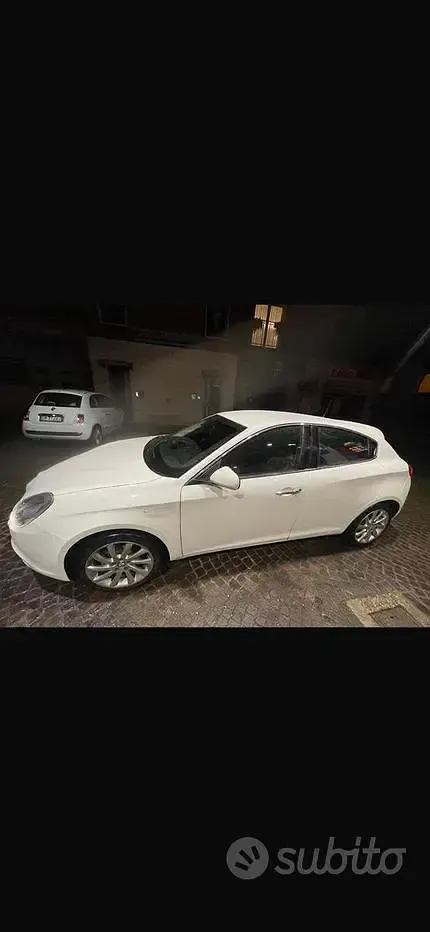Usata Alfa Romeo Giulietta 120 CV (88 kW) 2016 Bianco Utilitaria